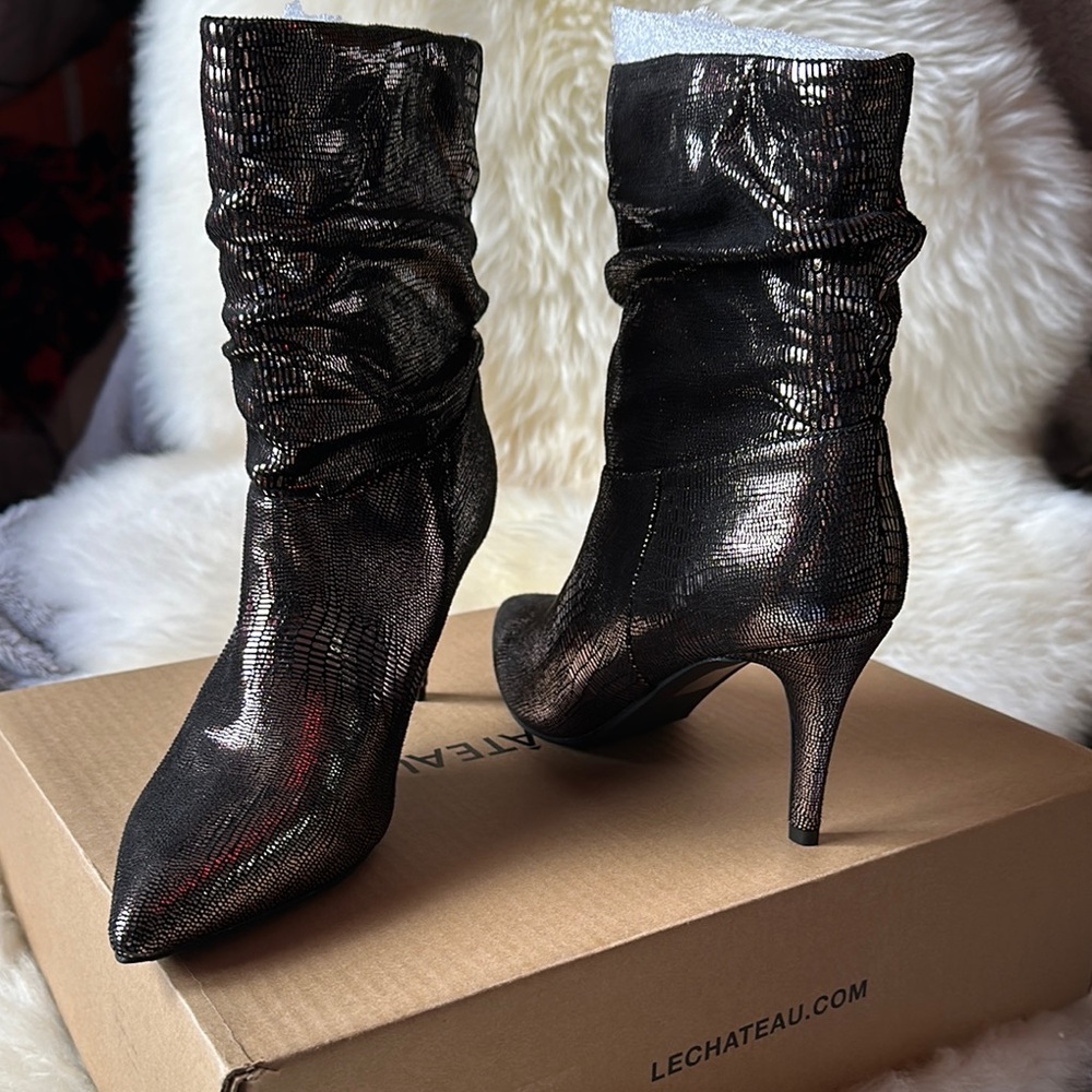 New Le Chateau Black and Silver Metallic Heeled shiny distressed crocodile Boots